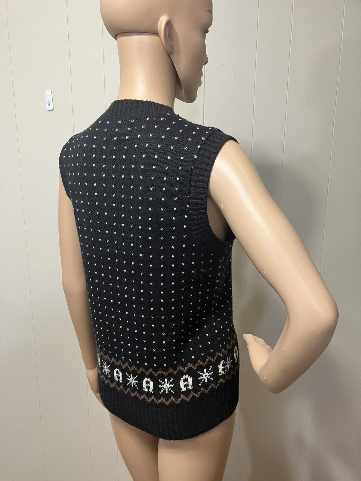 Women’s Vintage „Etienne Aigner Pullover V Neck Knit Sweater Vest Size Small