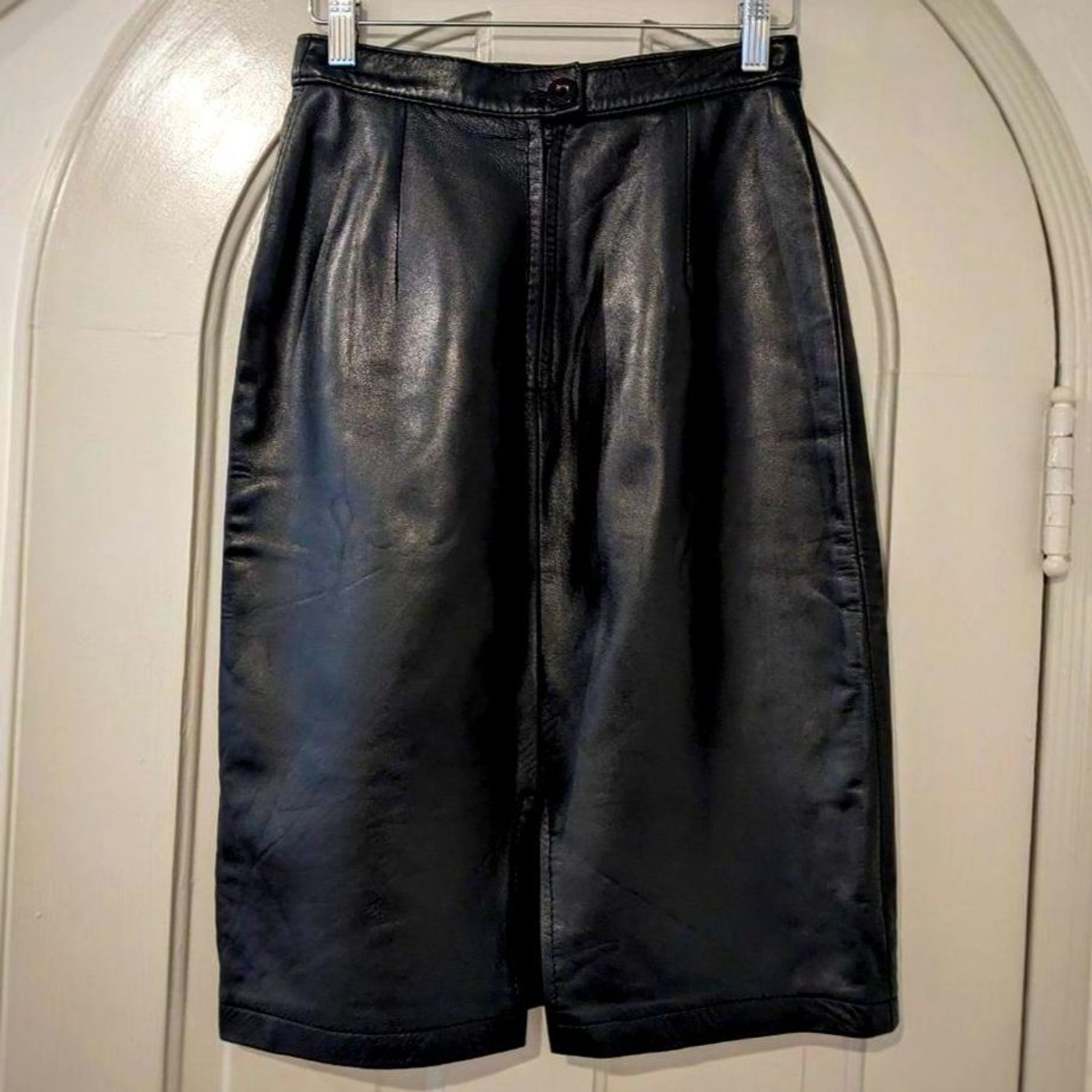 VINTAGE 70s / 80s Maglia Black LEATHER Midi Skirt, Fully Lined, Sz. 4