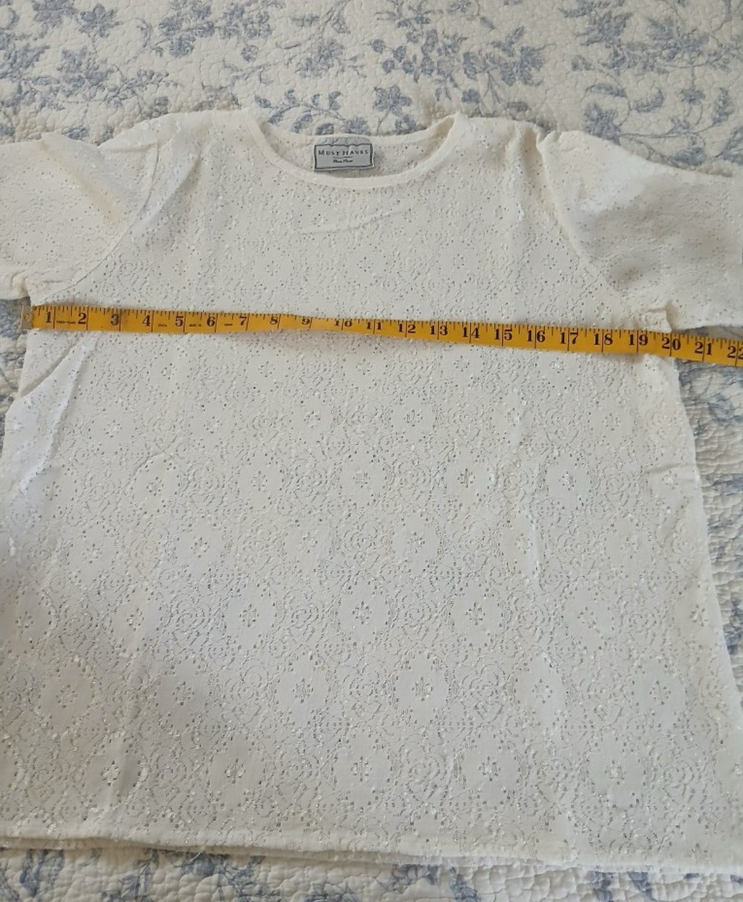 Vintage Doris Pooser Stretchy White Size Large Open Patterned Top