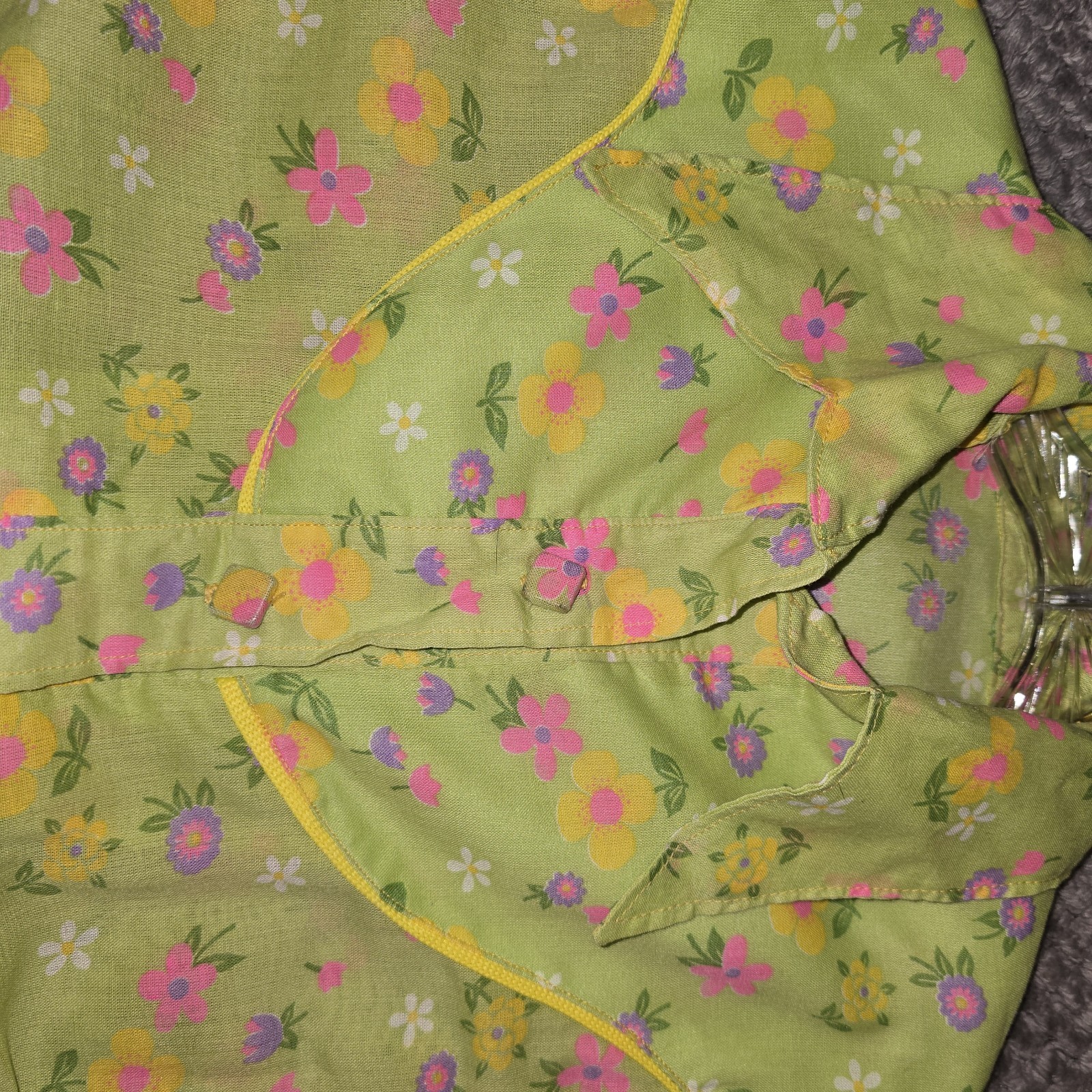 Vtg 1970s Flower Power Button Up Shirt Western Yoke Piping Green Pink Yellow