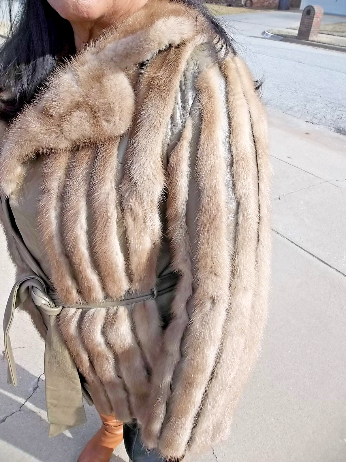 POLOGEORGIS FUR & LEATHER COAT JACKET TAUPE/ LIGHT BROWN