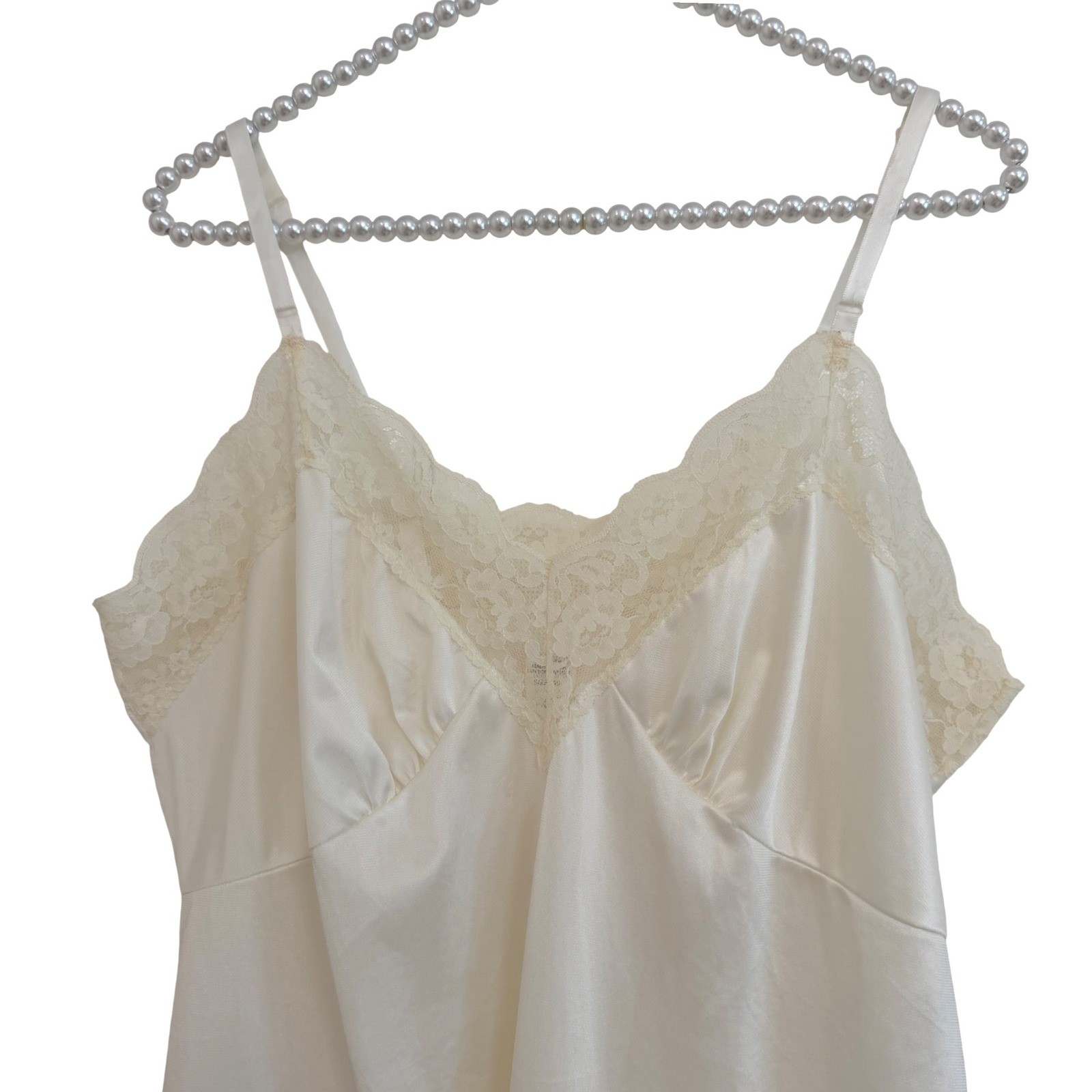 Vintage Wondermaid Ivory Lace Trim Full Slip Antron III Nylon Size 40B USA Made