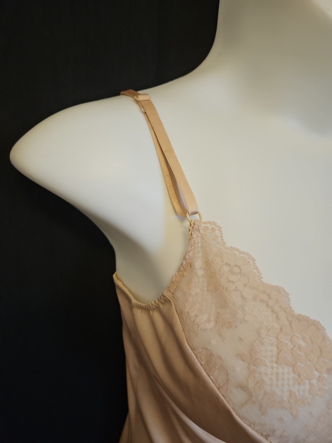 Vintage 80s 90s LILY OF FRANCE Beige Full Slip Dress Nylon Wide Lace Trim 38