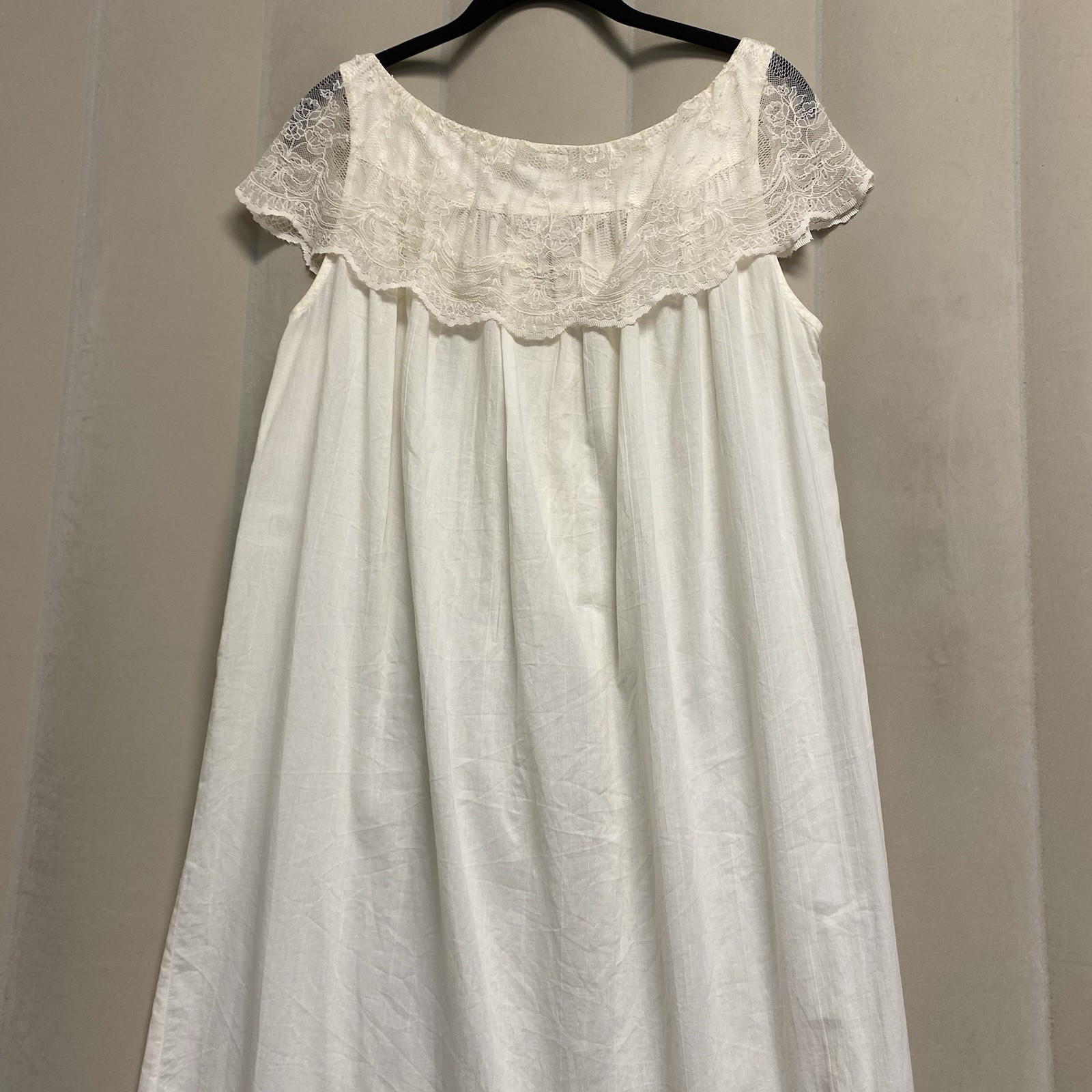 Vintage Eileen West Couture Queen Anne’s Lace Nightgown Slip Dress Small Lacy