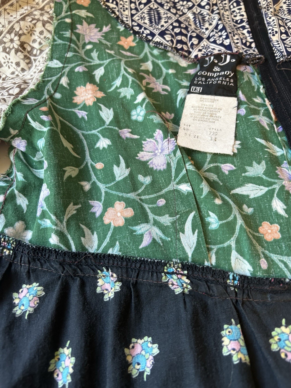 Vtg 1975 Boho Sm Blouse Pieced Quilt Patchwork Empire Waist Tie Back Eyelet yoke