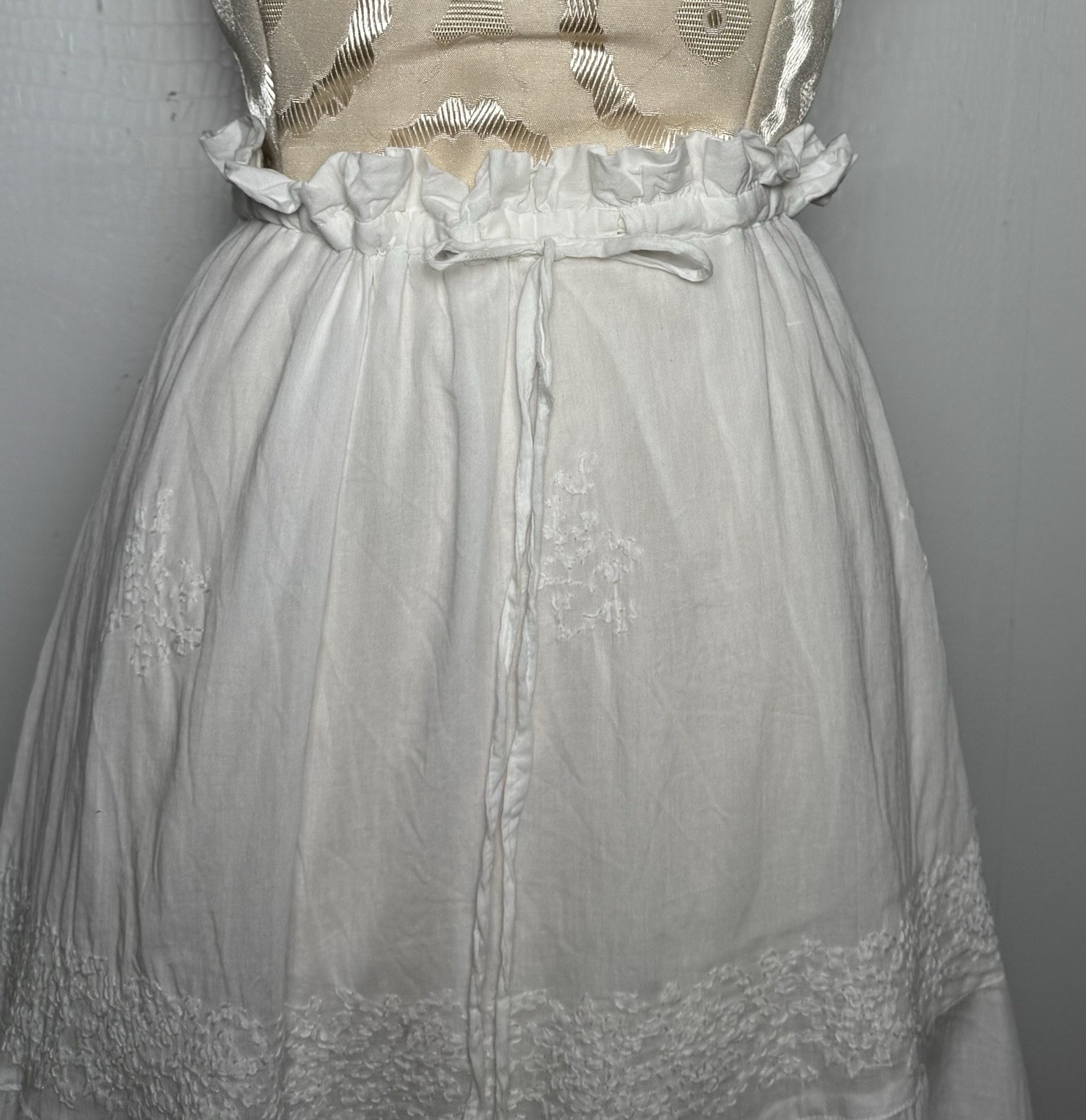 Vtg White Cotton Maxi Skirt Floral Embroidered OS Boho Fringe Rupees India