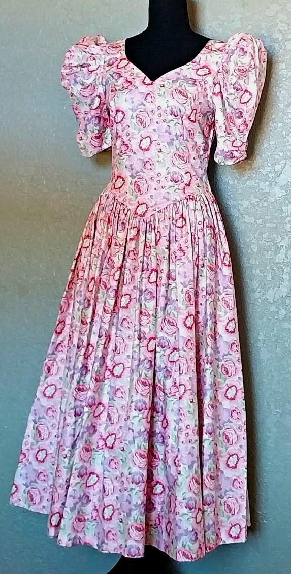 Vtg 1980s Laura Ashley Cottage-core Romantic Puff Sleeve Large Bow Tea Dress