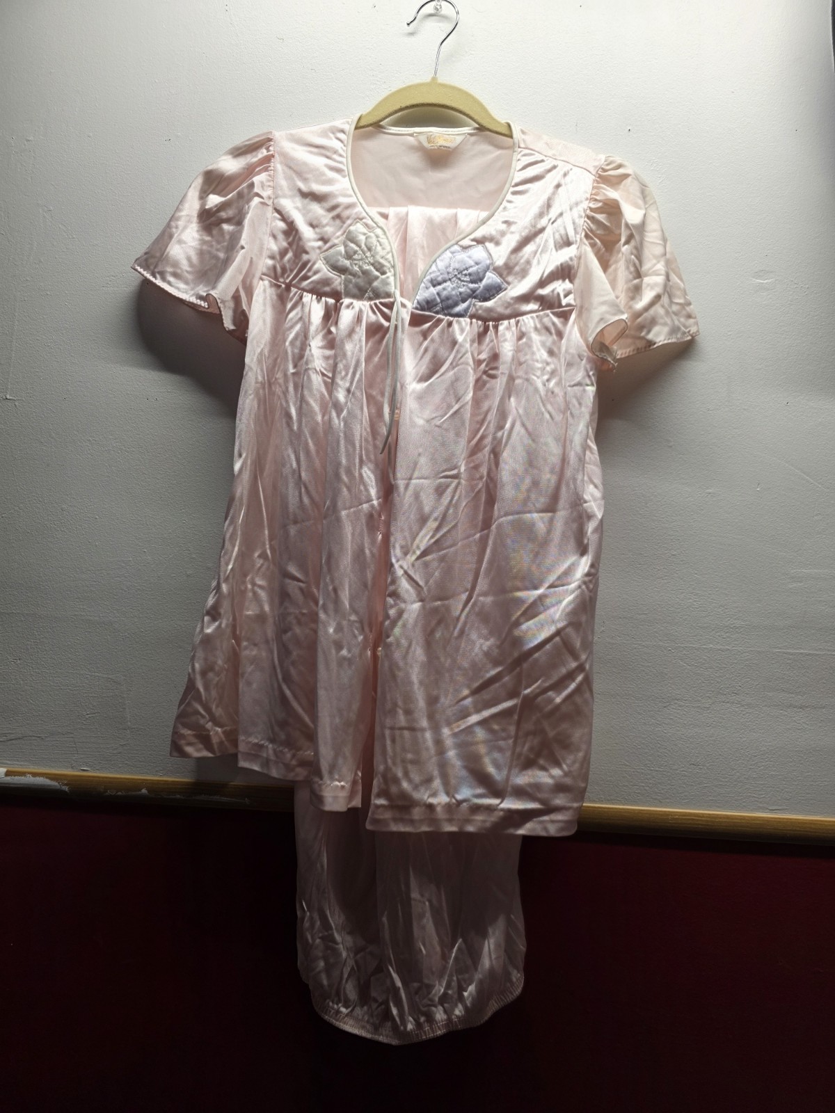 Val Mode Pink Nylon pajama set Vintage 1950s Womens Size Small Shirt And Pants