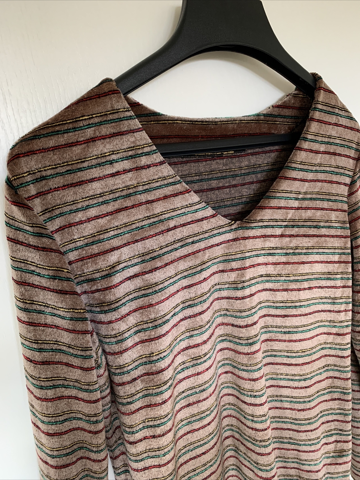 Knit Vintage 1970’s Multi Color Brown Striped V Neck Sweater Shirt Women’s Sz L