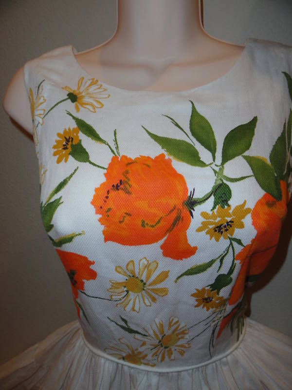 Vintage 50s dress pinup VLV bombshell 35 bust 26 w full skirt poppies cotton