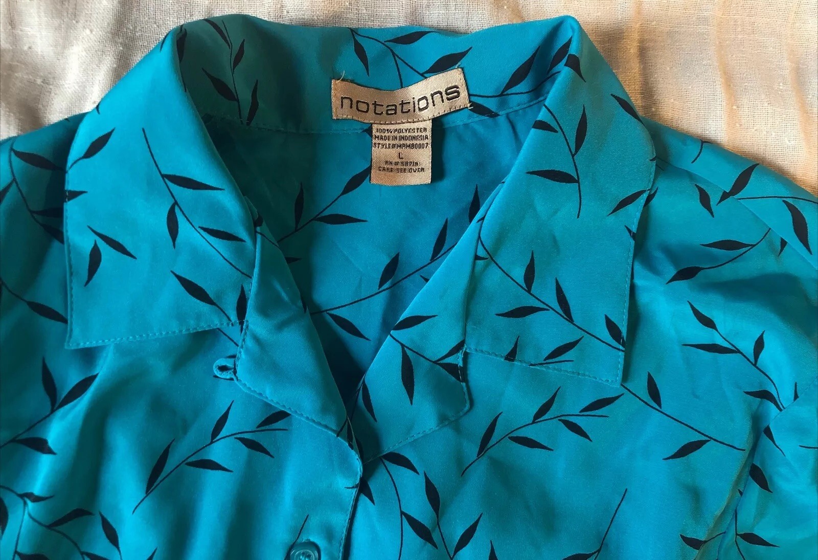 Vtg Notations L Silky Lightweight Turquoise Blue Relaxed Button Up Black Print