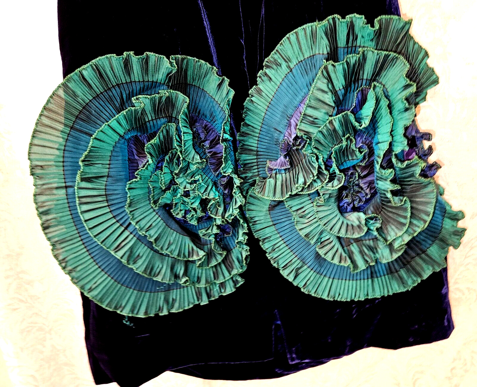 Zandra Rhodes 1980s vntg fabulously frilled silk velvet acetate frock free ship