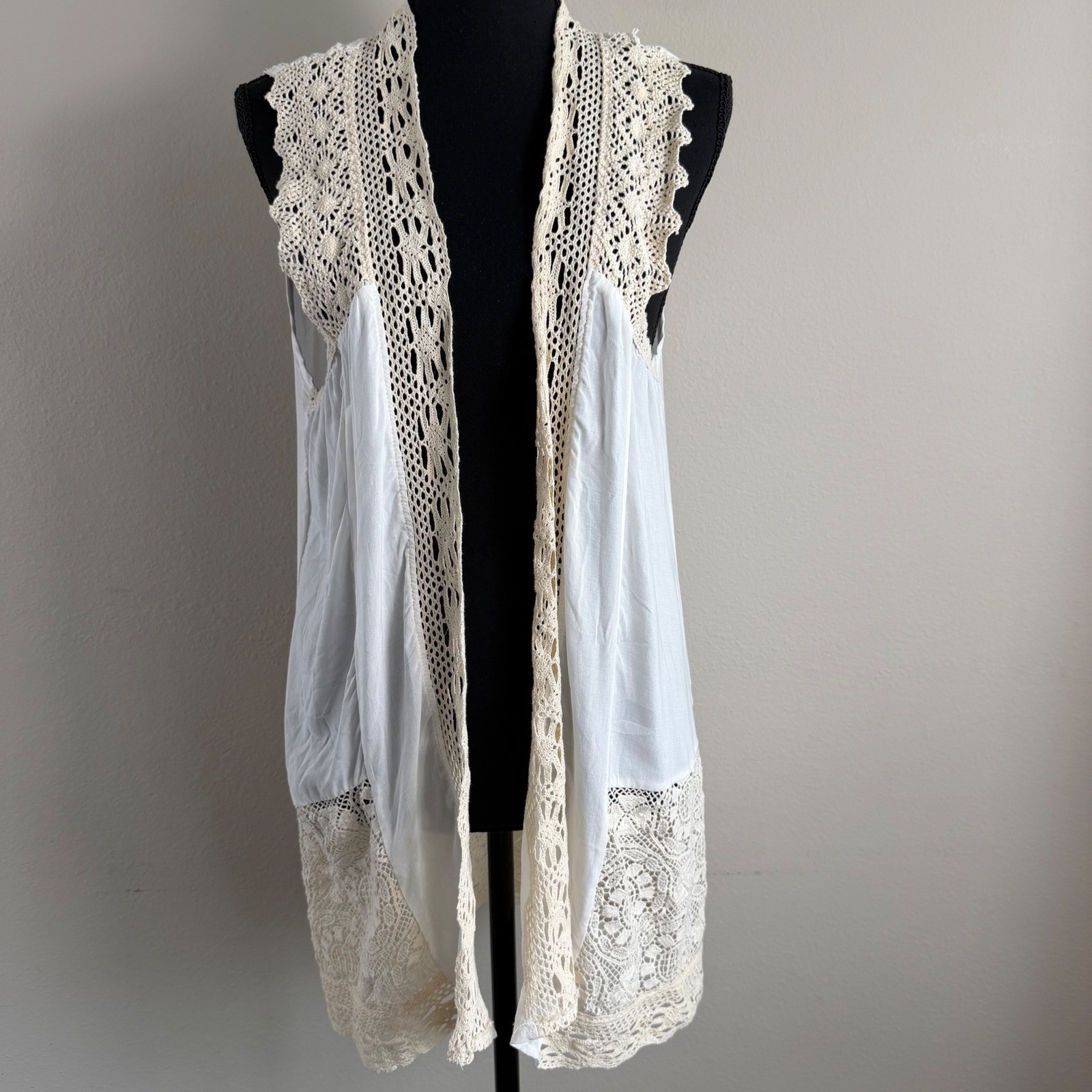 Vintage Boho Cottagecore Crochet Lace Sleeveless Vest L Ivory Cream USA Prairie