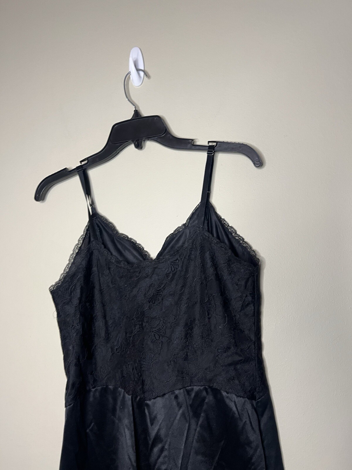 Vintage Vanity Fair Black Lace Satin Slip Nightgown Dress Small Made In USA