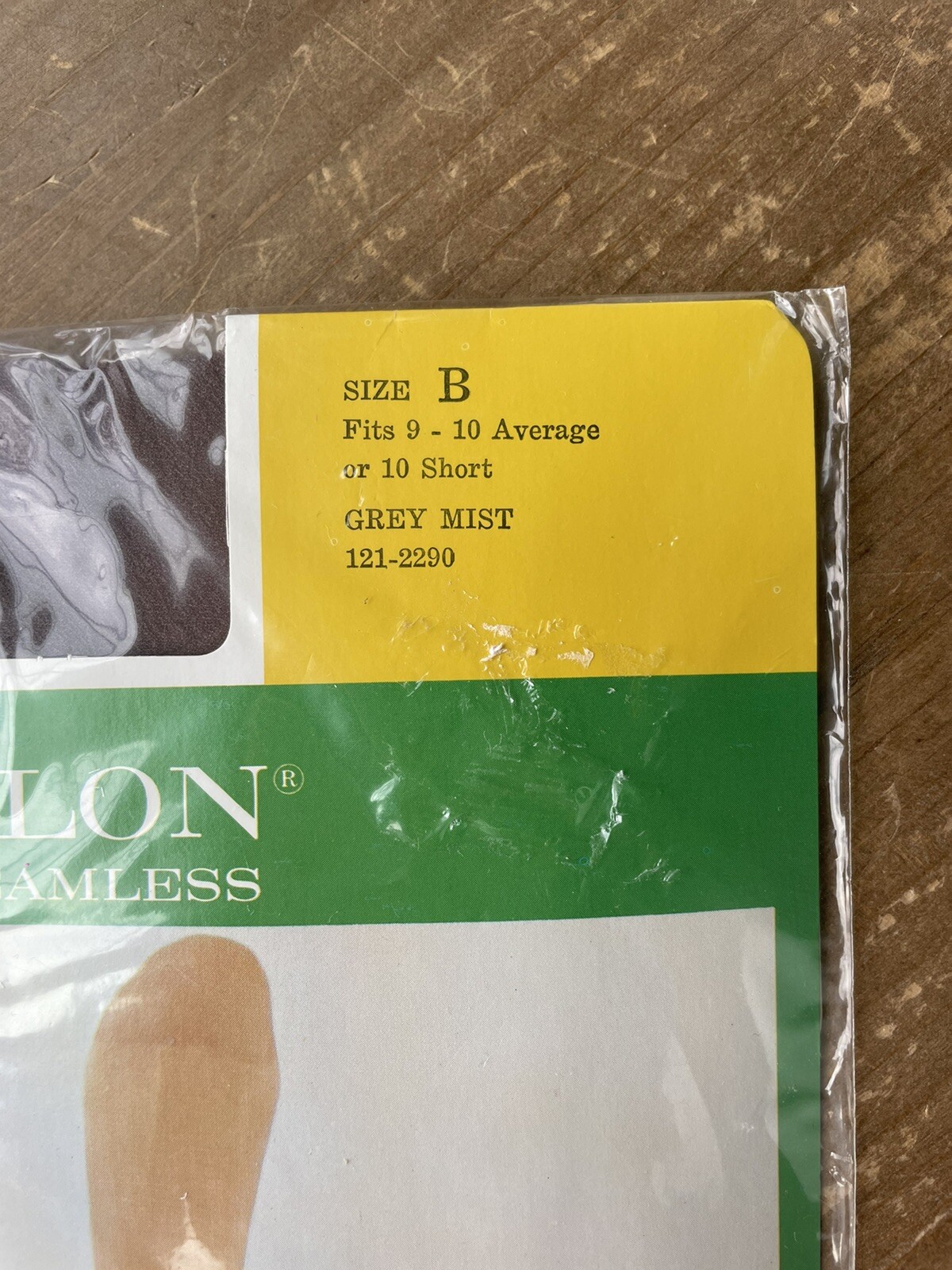 NOS VTG GAYMODE PENNEYS Size “B” Grey Mist Agilon Seamless Sheer Nylon Stockings