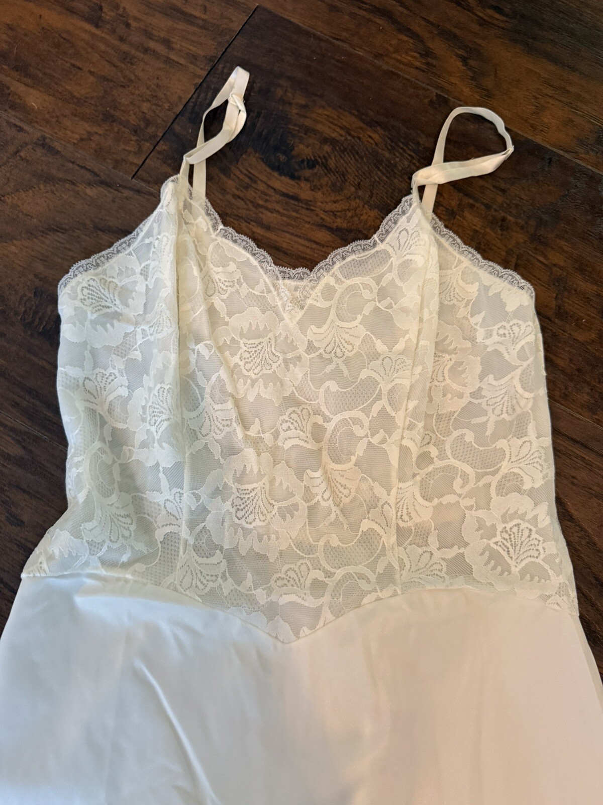 VTG 50s Womens 32 Small Vanity Fair Nylon Floral Lace Full Slip Dress Lingerie