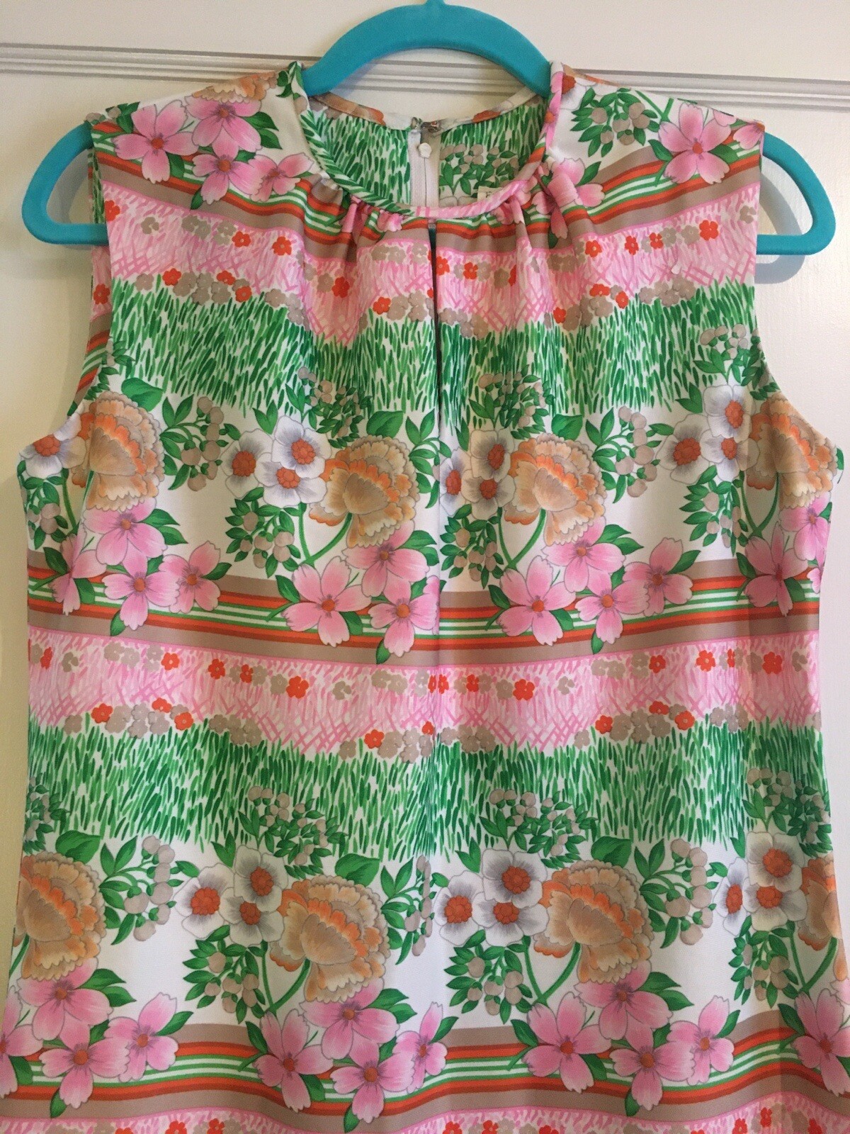 vintage 1960’s / 1970s Jerrie Lurie Floral Maxi Dress / Mod / Retro Size Medium