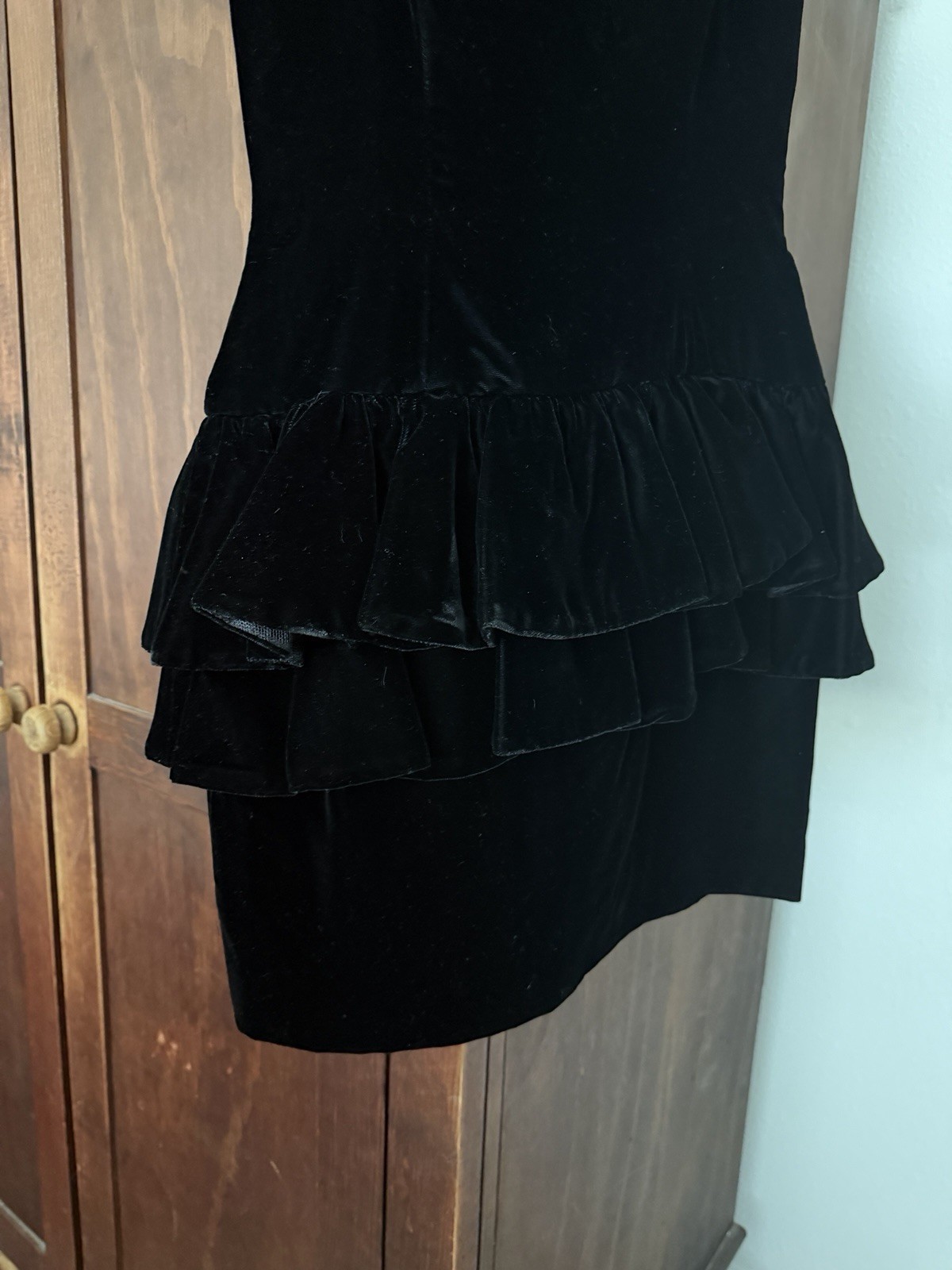 Women’s Vtg Strapless Black Velvet Dress Big Bow Rhinestones Size XS 80’s 90’s