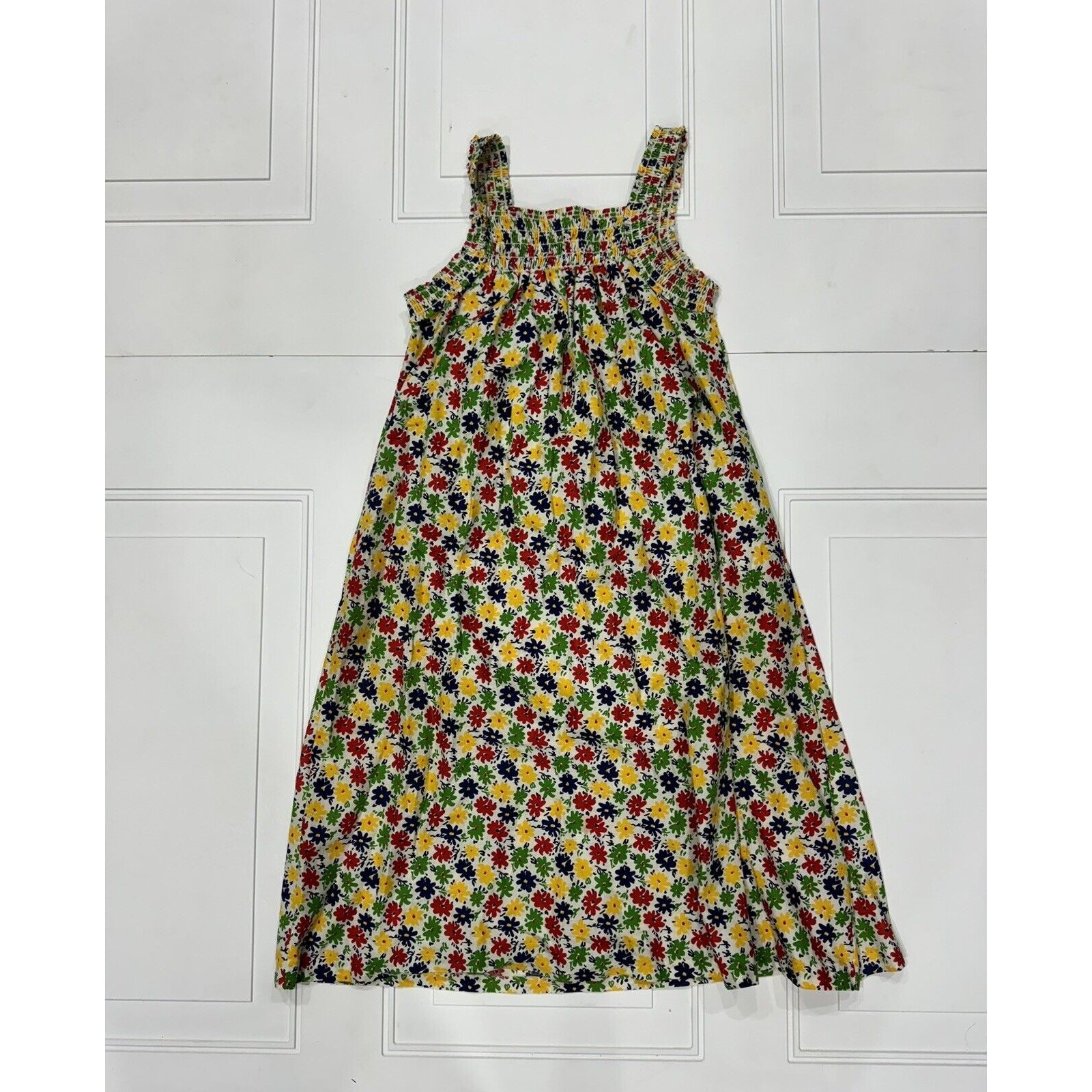 Vintage 1970s Fred Engelman Smocked White Floral Poly Cotton Maxi Dress Sz M
