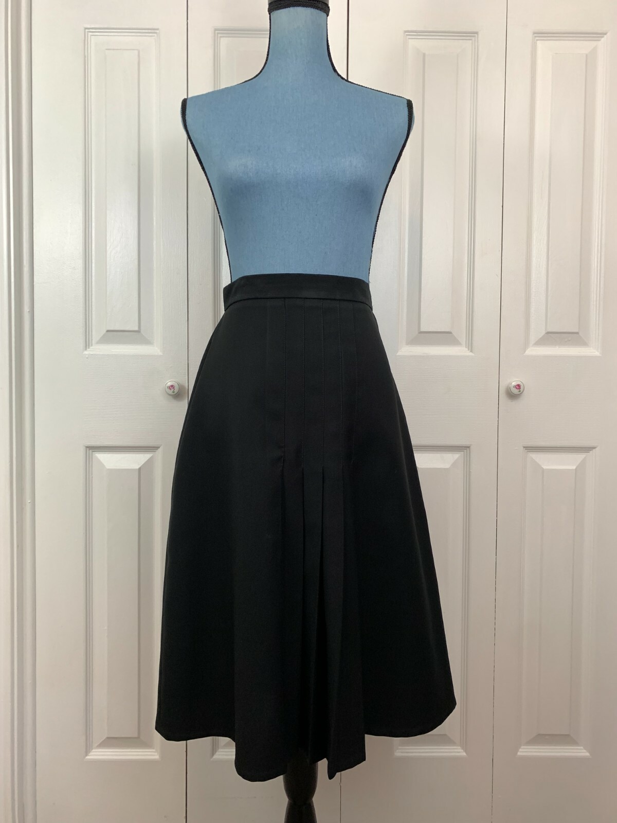Vintage 1960s 1970’s Sears Mates Black Polyester Midi Pleated Skirt Mod Retro 11