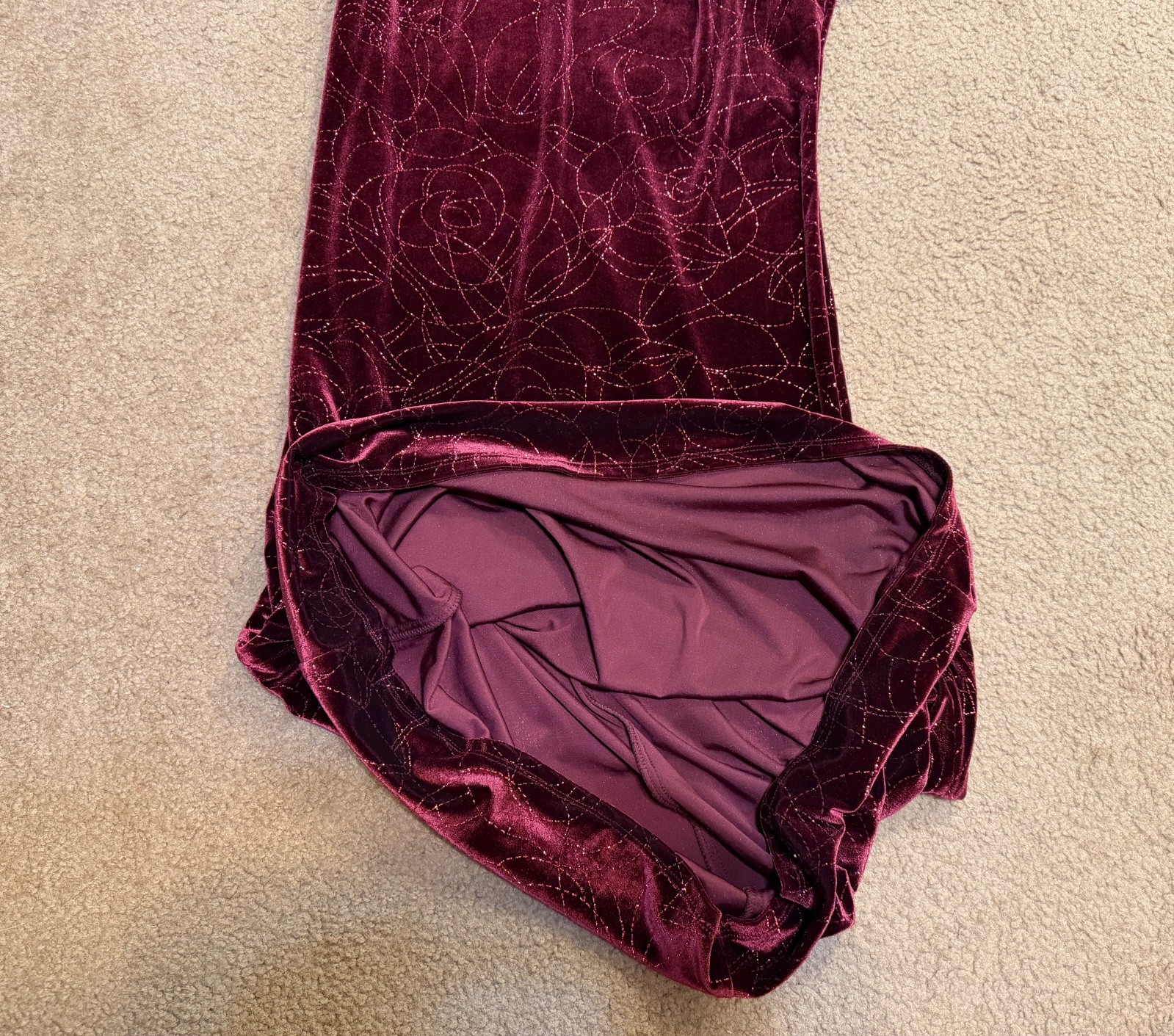 Vintage CDC Long Dress Size 8 Red Polyester Velvet Glitter