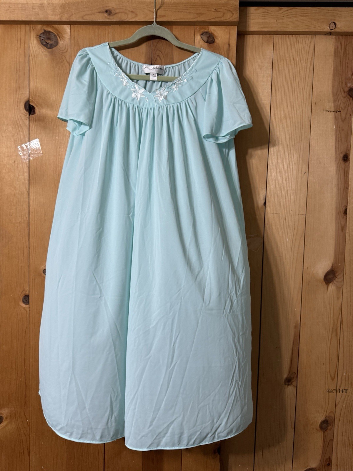 VTG Miss Elaine Sea-foam Green BUTTER SOFT Nylon Nightgown Women’s Medium NWOT