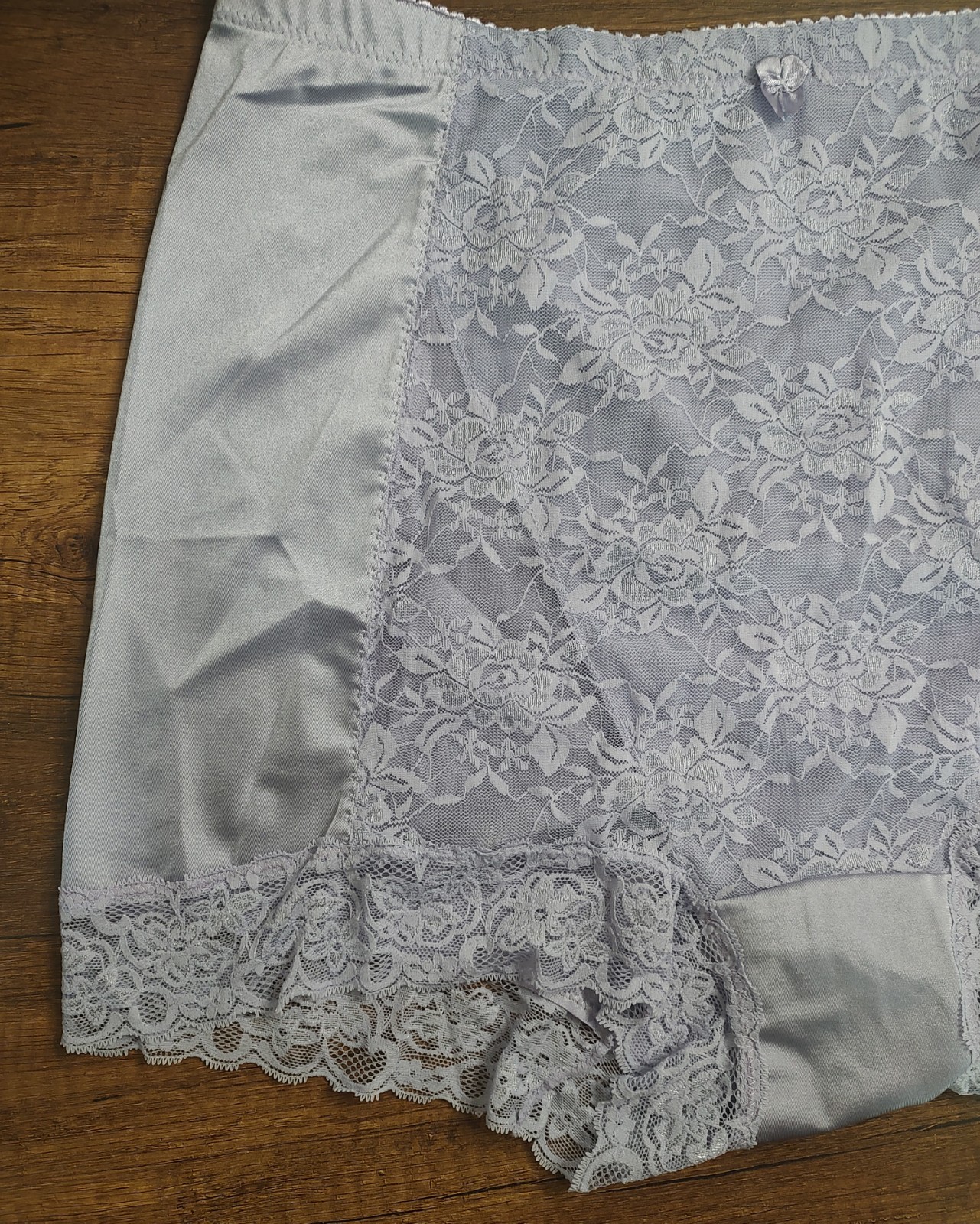 Rhonda Shear Purple Lavender FLORAL Lace Trim Control Panties. Size 3X B4