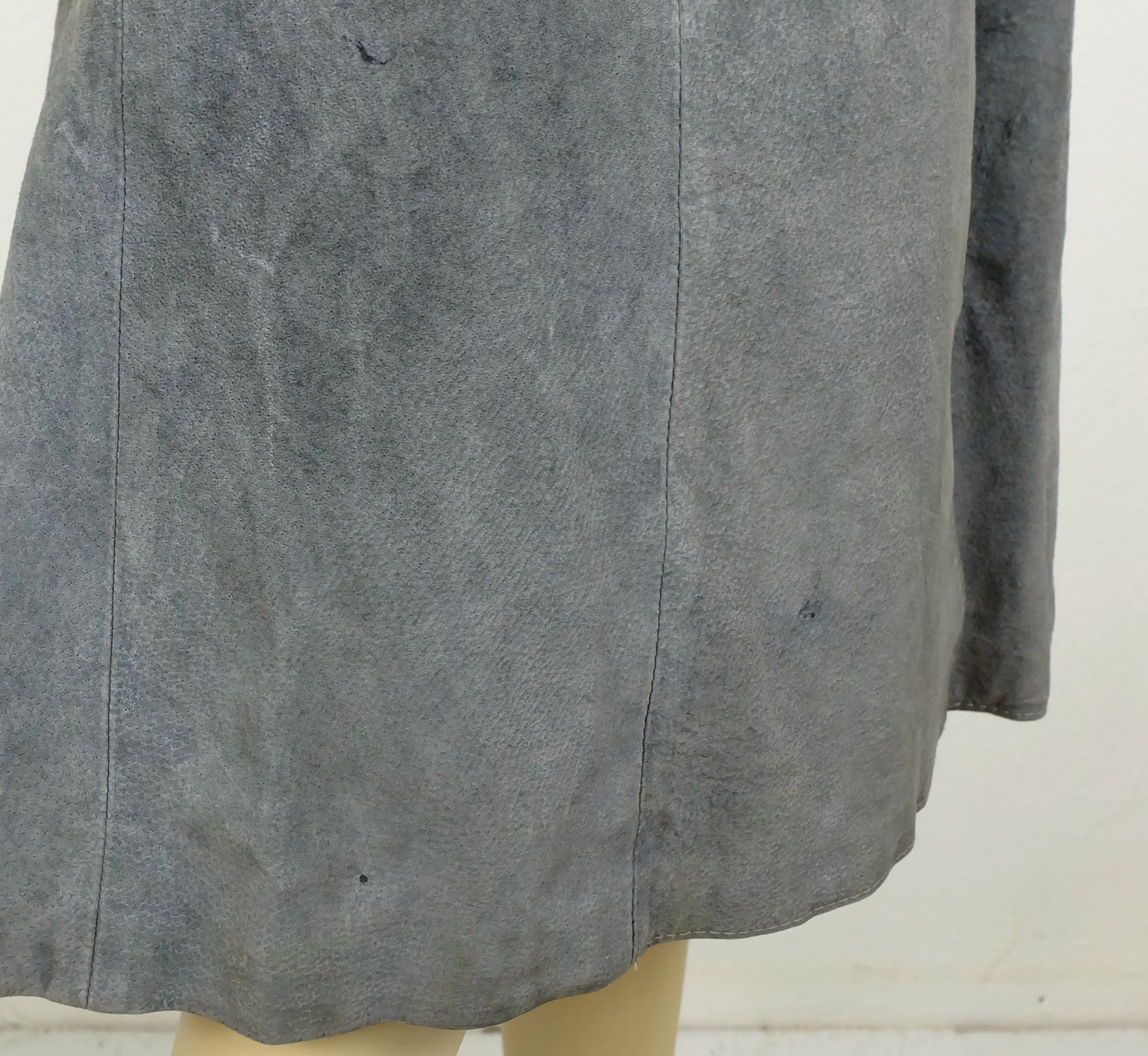 true vintage suede coat size 36 suede coat gray 1970s