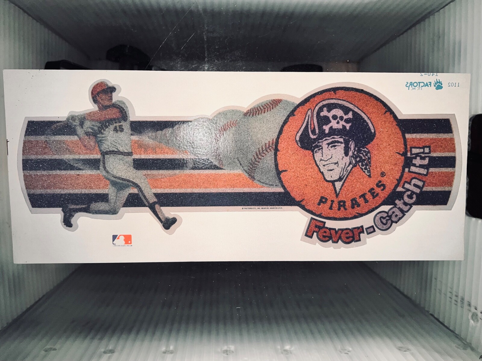 vTg Pittsburgh Pirates Baseball MLB 80s FEVER CATCH IT! LOGO nos T-Shirt Iron On