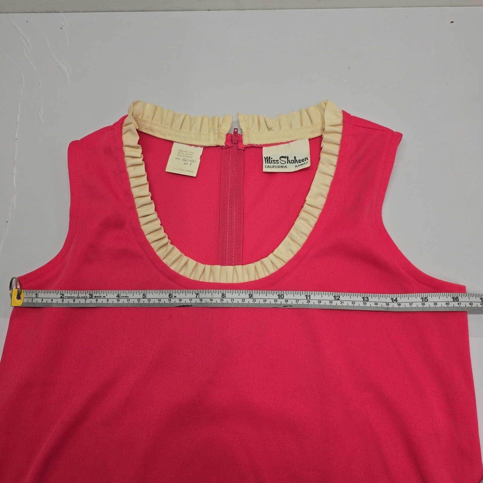 Miss Shaheen Vintage Pink Ruffle Neck Sleeveless Mod Top 423-00 Size 8