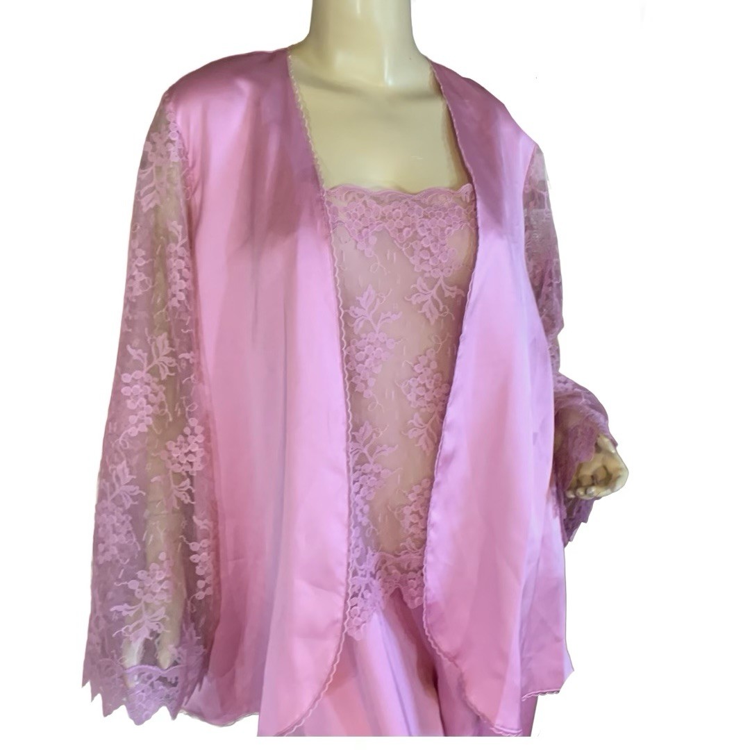 VINTAGE 1970’S GLYDONS HOLLYWOOD PINK SATIN & LACE PAJAMA SET NWT SIZE M/L