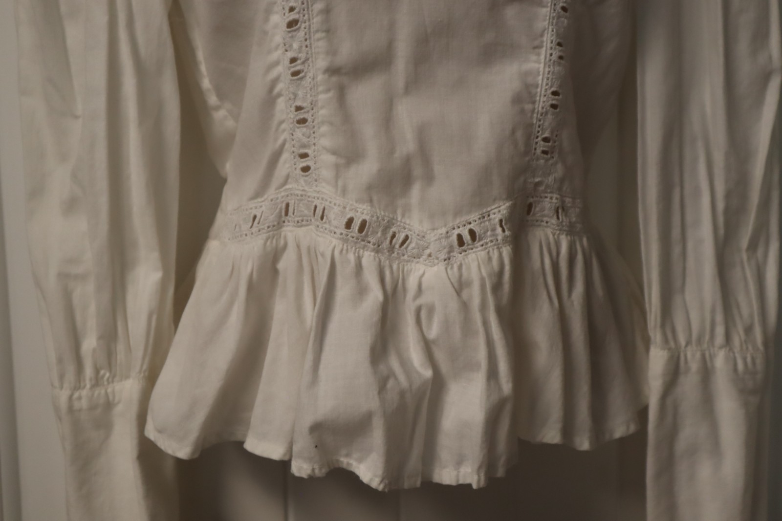 Vintage 1980s 90s Michel New York Paris Edwardian Victorian white blouse S