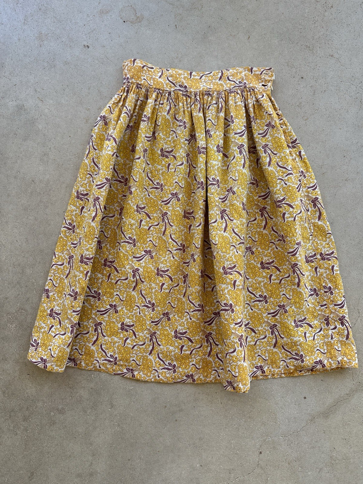 1930s 40s Feed Sack Skirt 28” Waist Yellow Floral Bows Fabric Cotton Prairie VTG