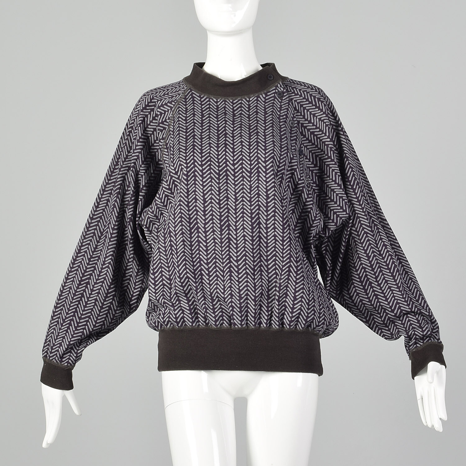 M Issey Miyake Plantation 1980s Gray Sweatshirt Sweater Chevron Avante Garde VTG