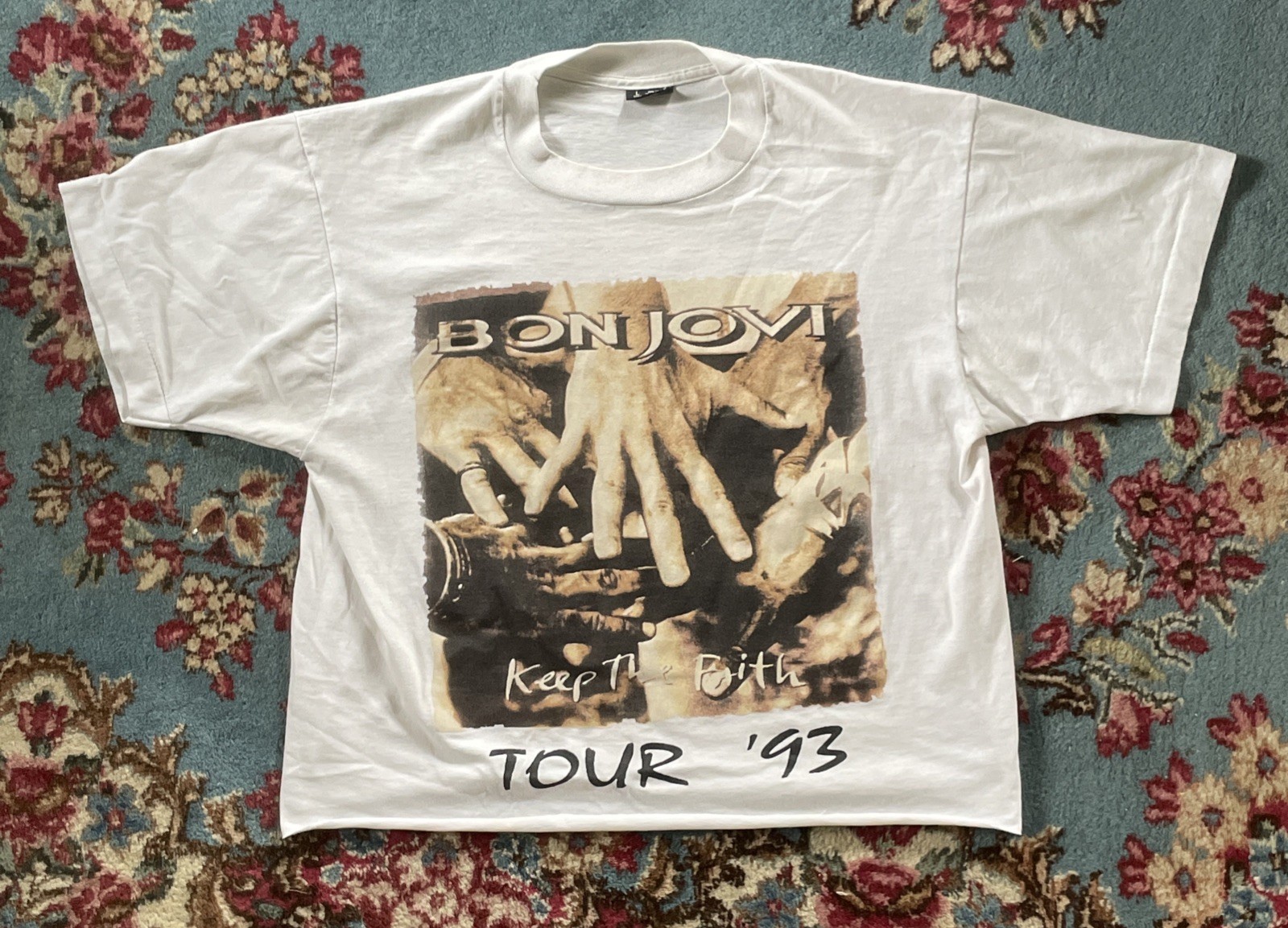 Bon Jovi t shirt Vintage LARGE 1993 Concert Tour Tee Keep the Faith 90s