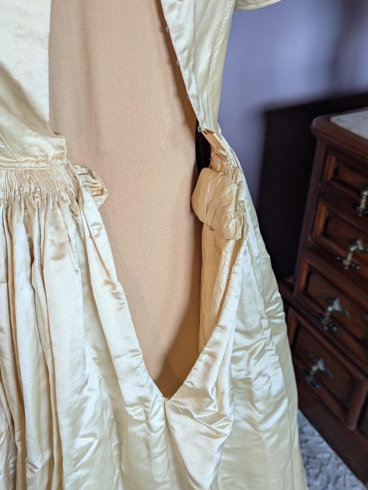 RARE Elegant Antique ca 1850’s Silk/Satin Wedding Dress Gown Handmade Museum