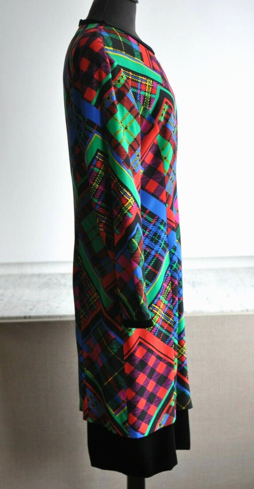 Antonette Haushofer Cocktail Dress Silk Colorful 80s Vintage Sheath Dress Pattern 38
