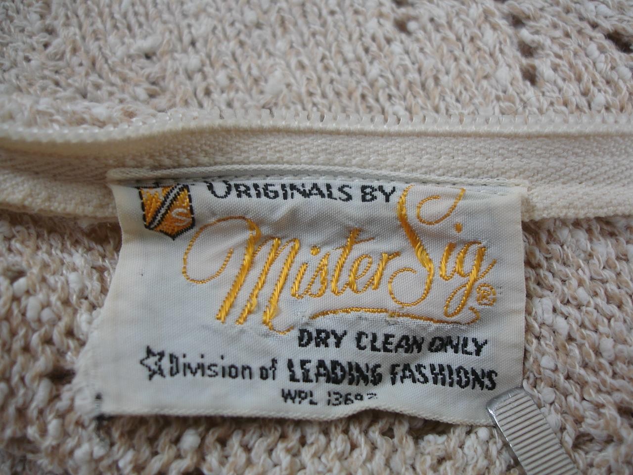 Women’s XS Vtg 1960’s Mister Cig 2-Pc Outfit Sweater Skirt Knit Beige Lime Green
