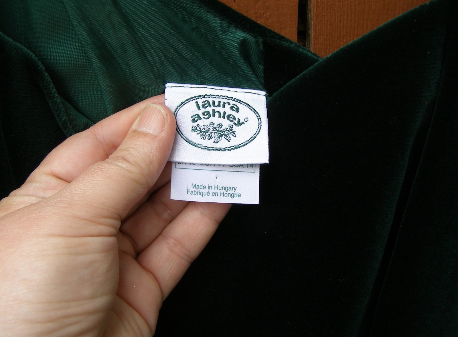 Vintage Green Velvet Velour Laura Ashley Dress Puff Shoulder Back Buttons 14