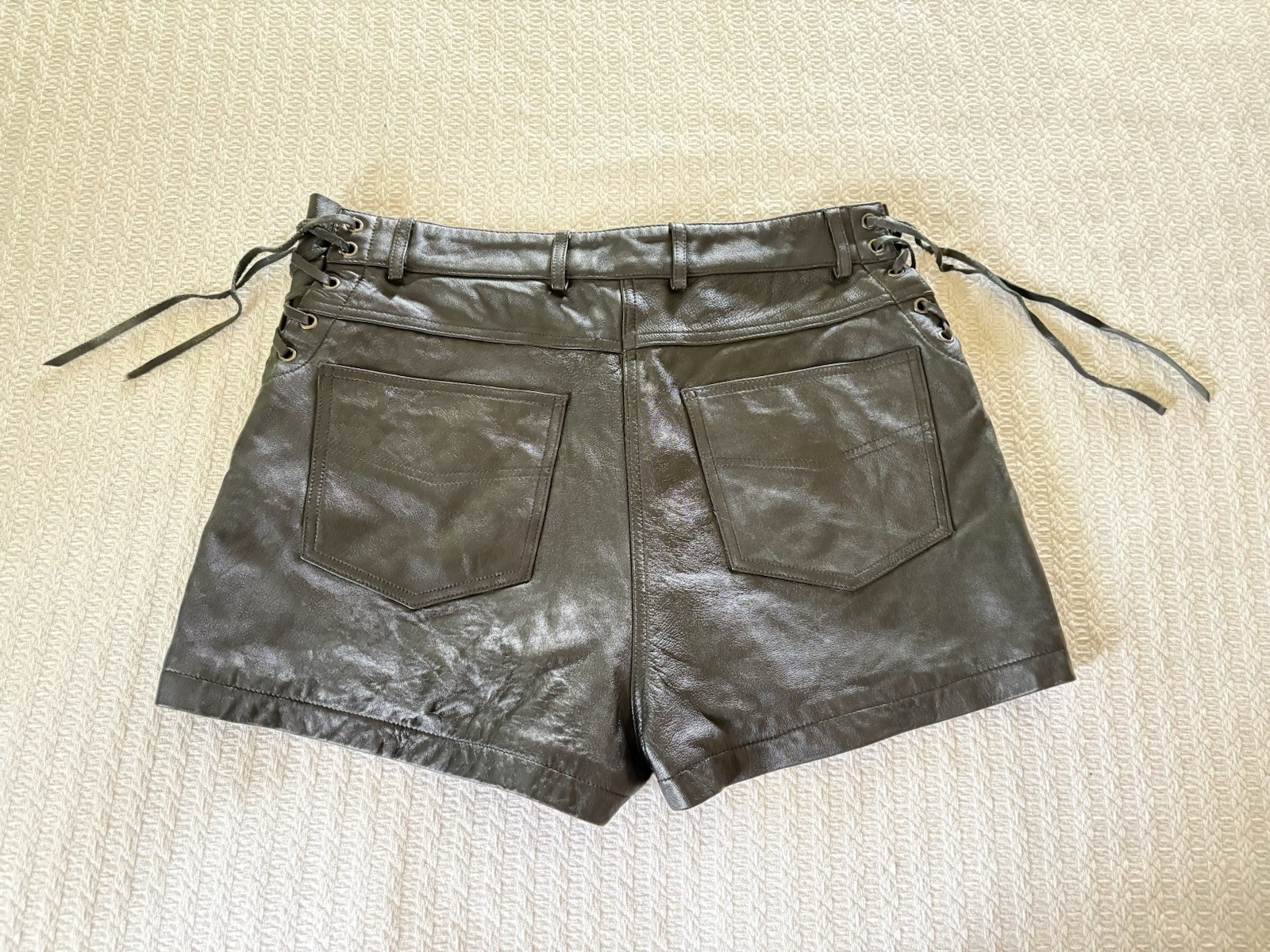 Vintage 80s Classic Black Leather Lace Up Shorts Goth Biker Rocker Metal Sz 10 M