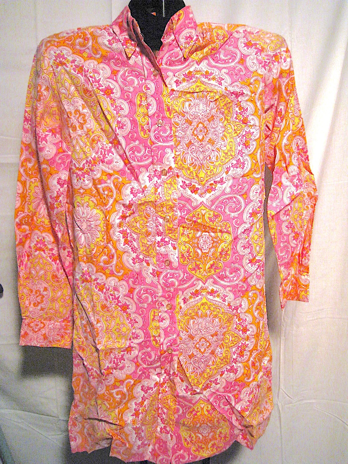 Vintage 70s Arnel Triacetate Shirtdress Psychedelic Pink Orange – Size 7/8