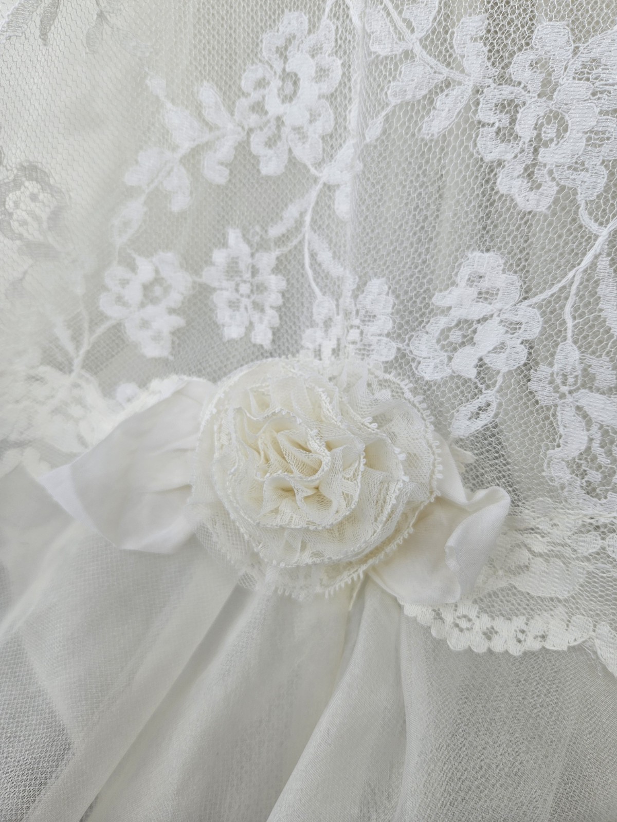 Vintage 1950s Silk Wedding Dress Cinderella Ballgown Lace Sleeves Basque Waist M