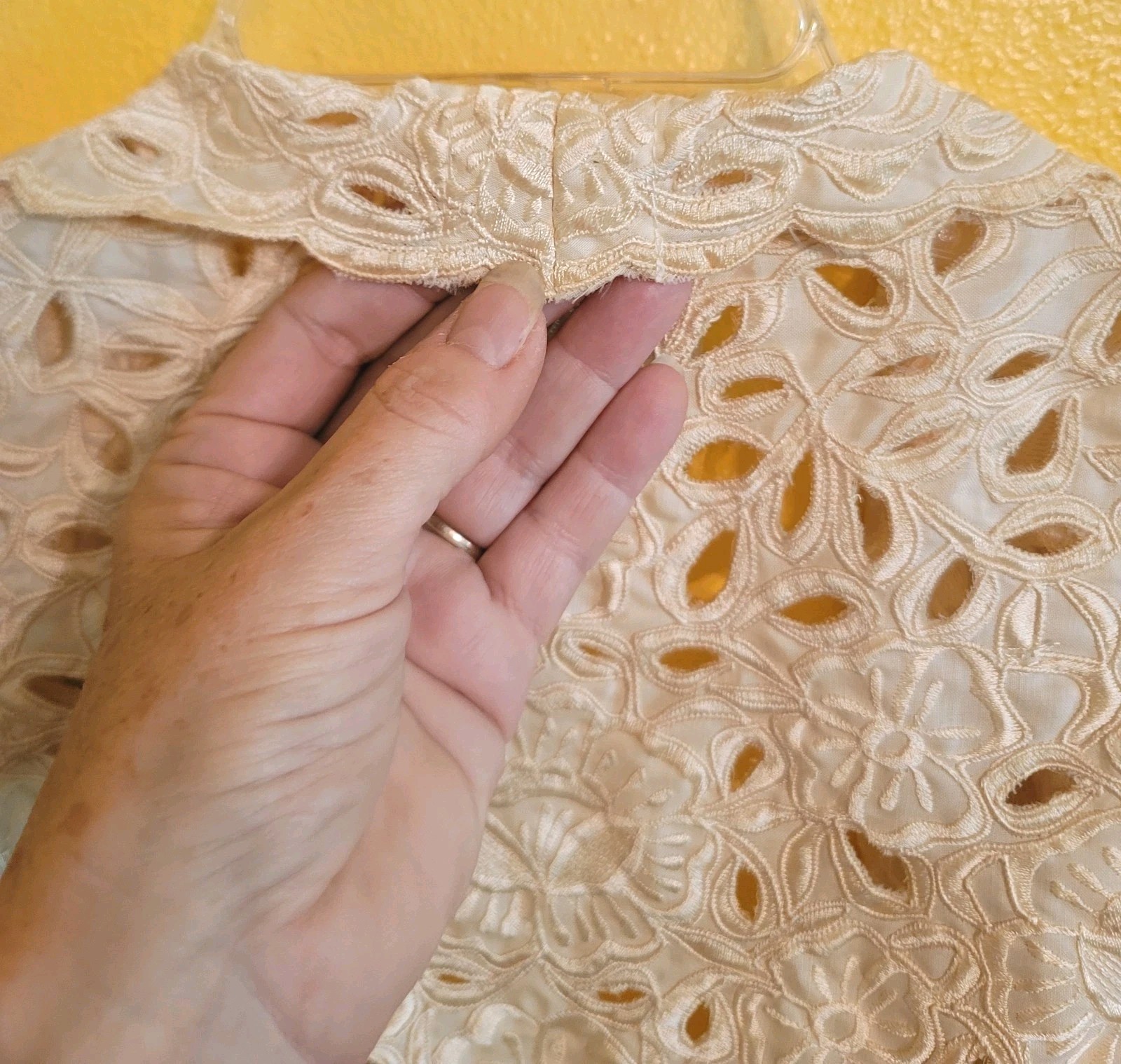 Vintage Caro of Honolulu Jacket Eyelet Embroidered Lace Open Front Ivory Size S