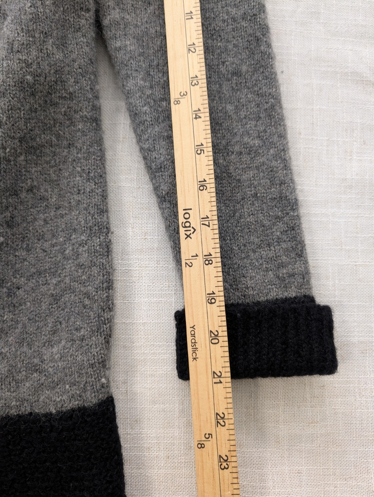 Vintage Rubbish 100% Shetland Wool Women’s Cardigan L Gray/Black Button Down