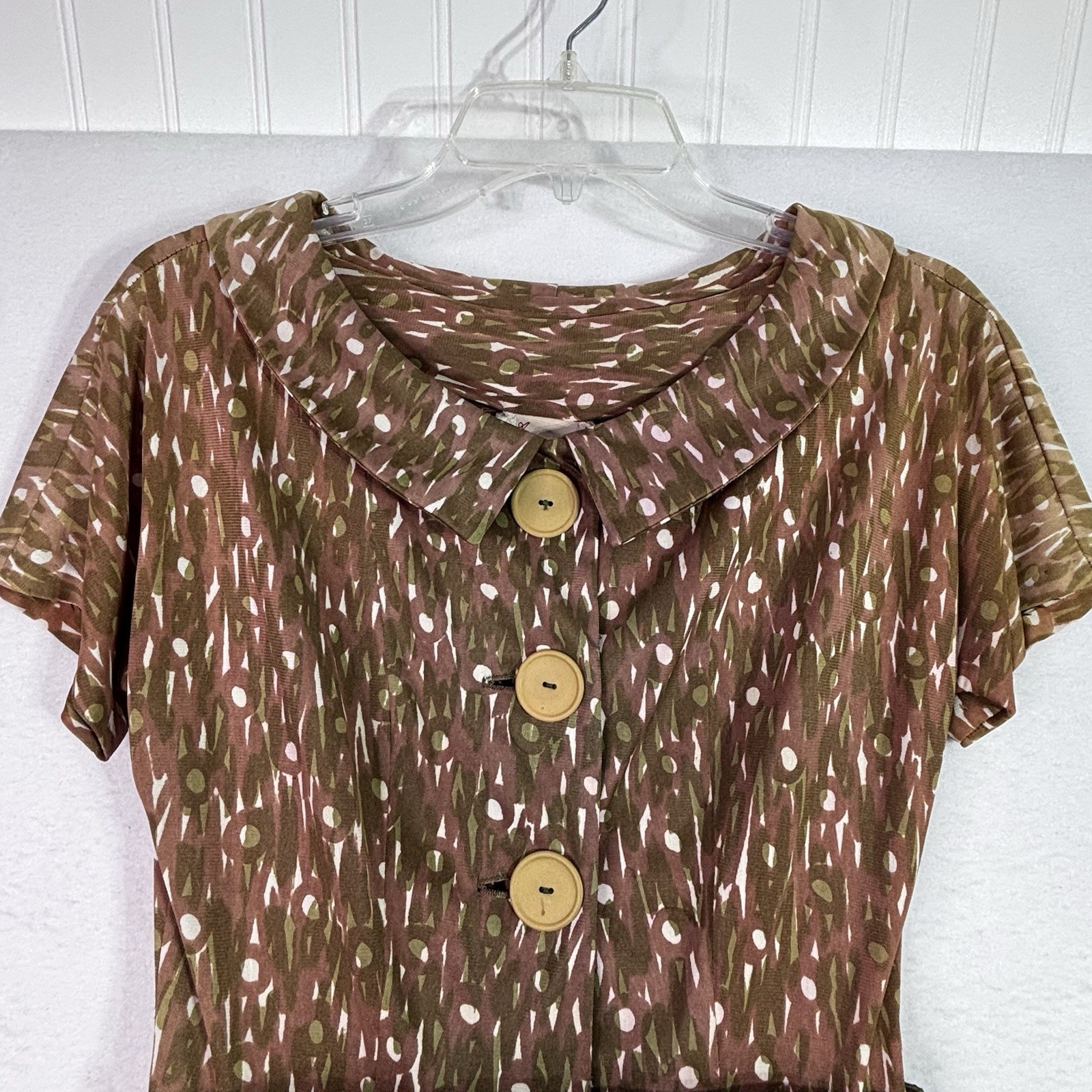 Vtg 60s Claire Tiffany Traveler Tea Dress 3 large buttons belted brown/green