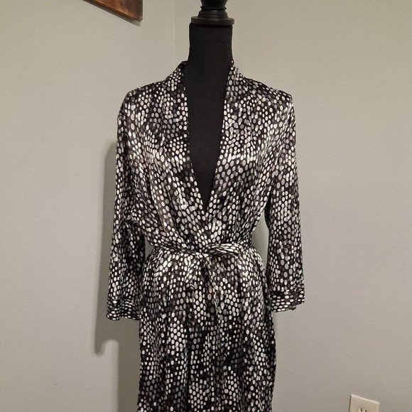 Womens black & white polka dot wrap robe with tie waist satin soft
