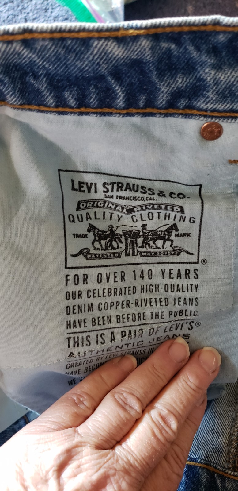 VINTAGE Levi’s 550 Relaxed Fit Tapered Leg Womens Jeans Sz 9 Reg Med USA READ