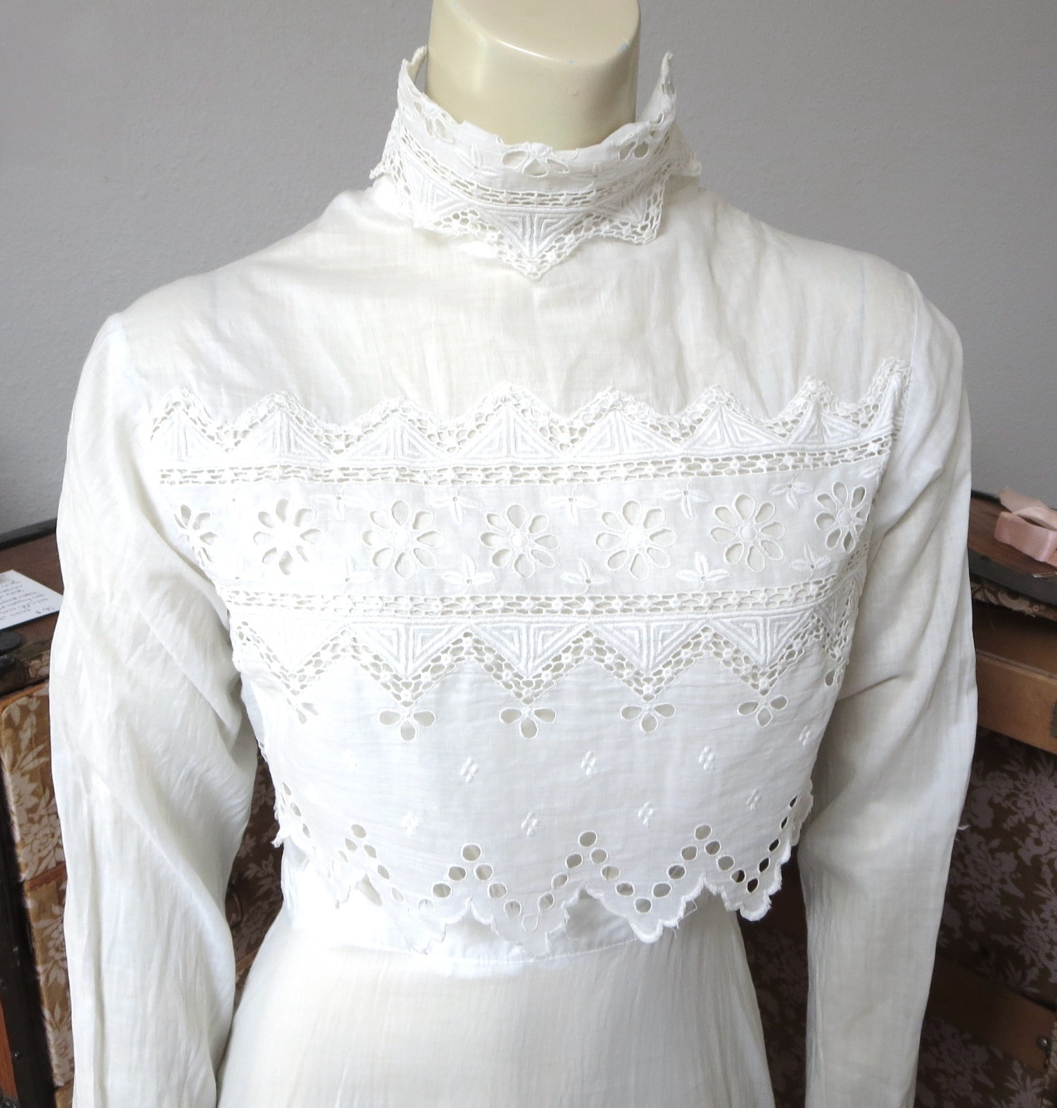 Victorian High Neck White Elegant Eyelet And Lace Dress 36 Bust