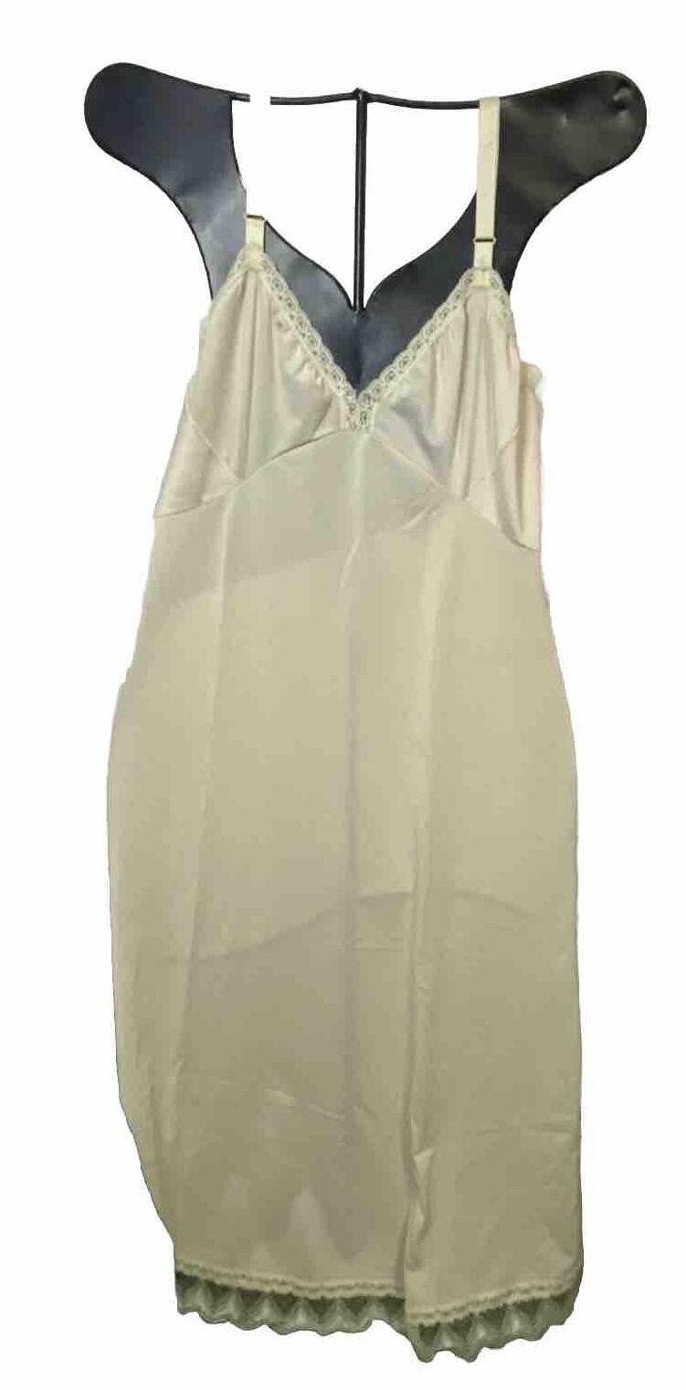 Shadowline Beige Size 32 Tall Full Slip Lace Trim Hem & Split Adjustable Straps