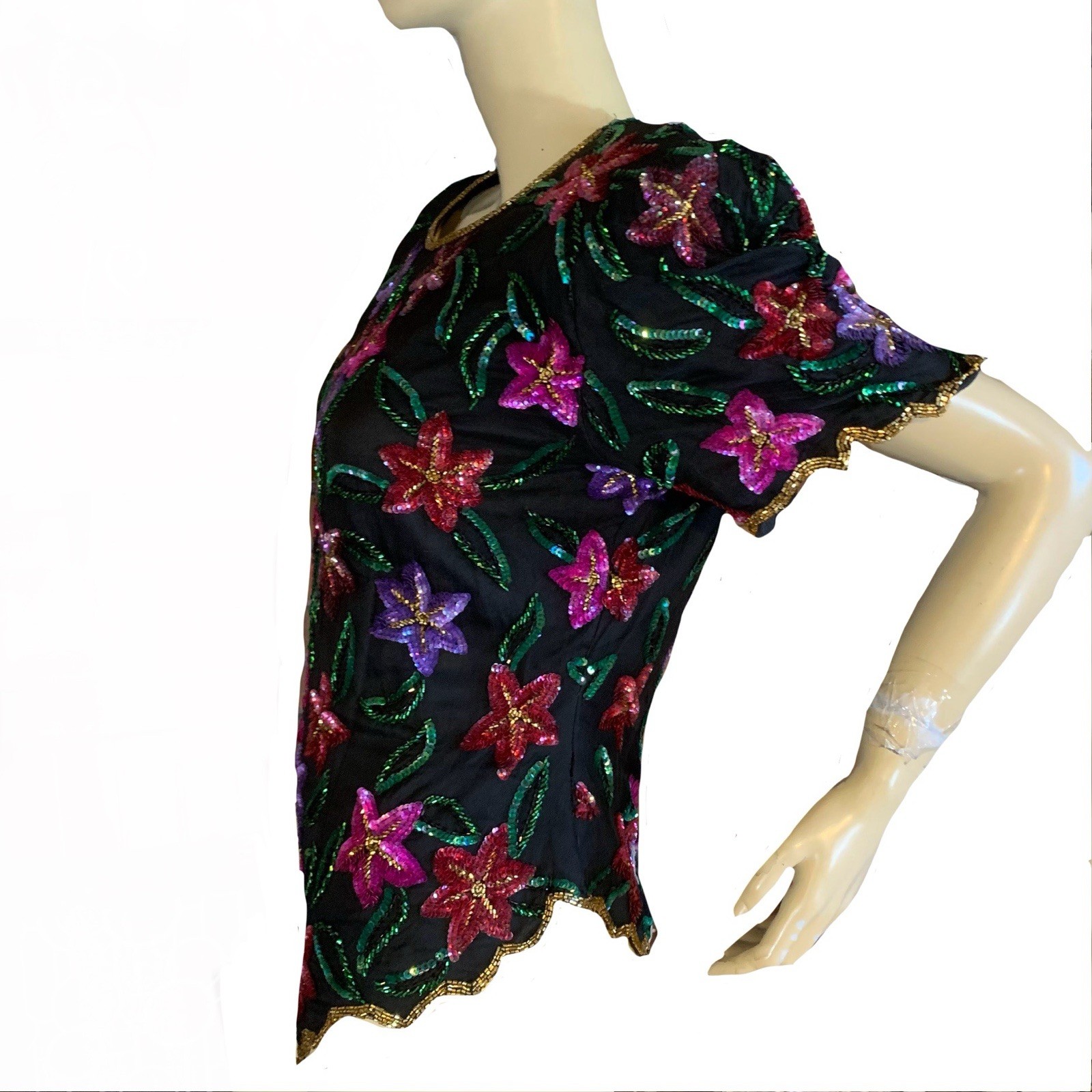 VINTAGE CIRCA 1980’S LAURENCE KAZAR MULTI COLOR FLORAL & BLACK SEQUIN TOP SZ LG
